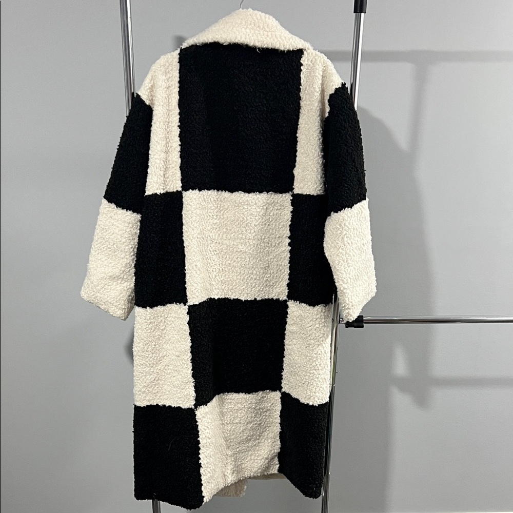Studio Black and Cream Checkered Teddy Jacket - Picture 3 of 3